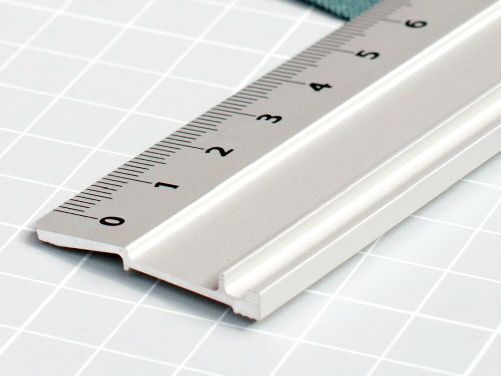 Aluminium-Lineal ohne Stahlkante 60 cm